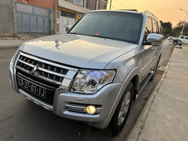Venda MITSUBISHI PAJERO | V6