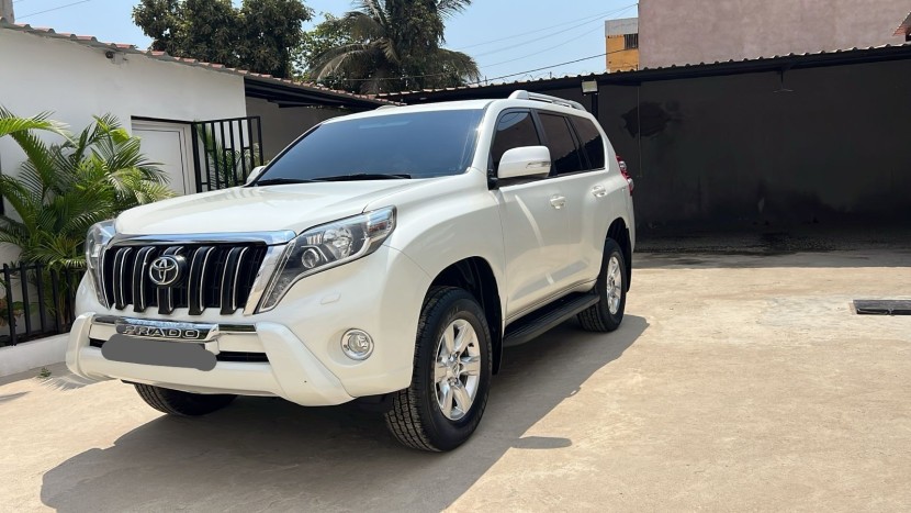 Venda TOYOTA LAND CRUISER PRADO TXL