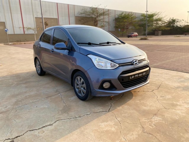 Venda Grande i10 impecável
