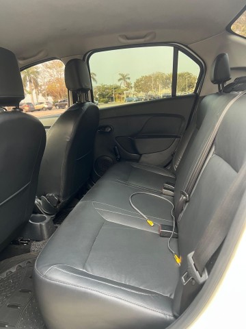 Venda Renault logan impecável