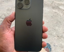 A venda IPHONE 16 PRO MAX