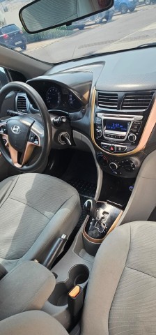 Venda HYUNDAI ACCENT