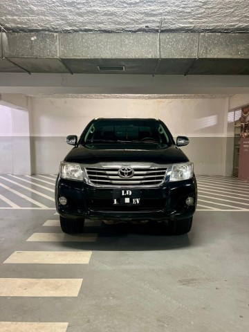 Venda Vendo Toyota Hilux Preta Limpa