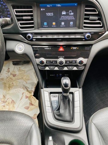 Venda HYUNDAI ELANTRA FULL OPTIONS 2020