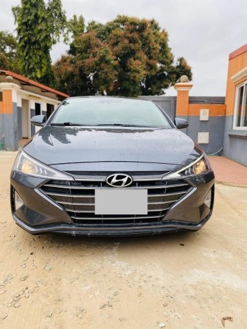 Venda HYUNDAI ELANTRA FULL OPTIONS 2020