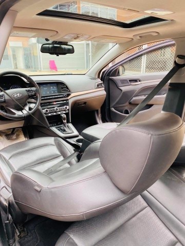 Venda HYUNDAI ELANTRA FULL OPTIONS 2020
