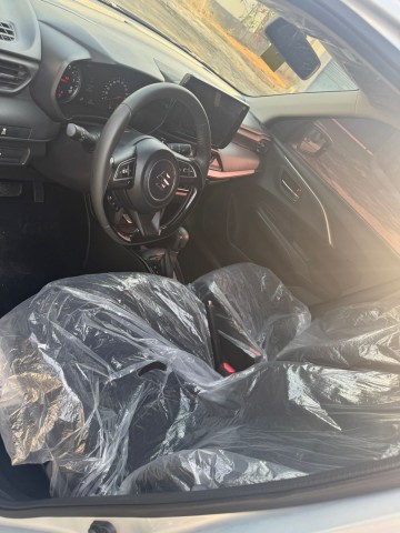 Venda SUZUKI BALENO FULL OPTION SEMI NOVO