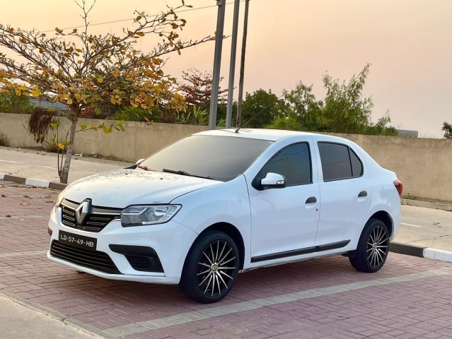 Venda Renault logan impecável