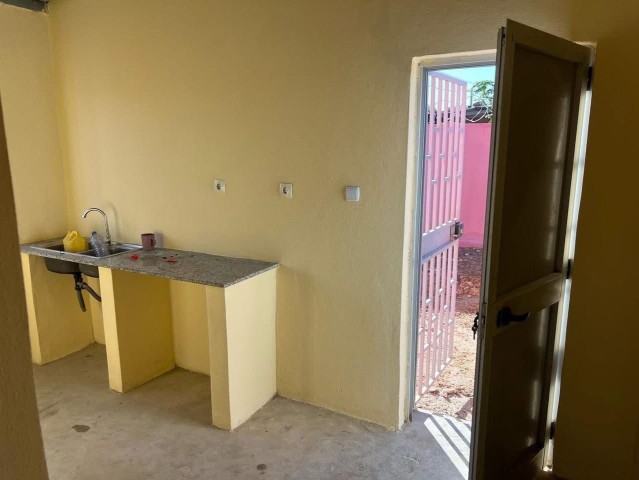 Venda Vende-se esta casa no Lubango