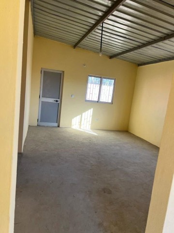 Venda Vende-se esta casa no Lubango