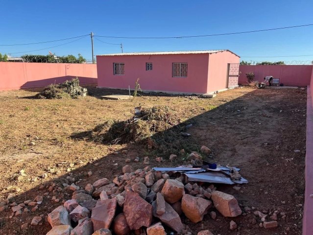 Venda Vende-se esta casa no Lubango