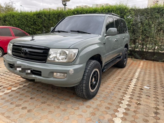 Venda TOYOTA LAND CRUISER