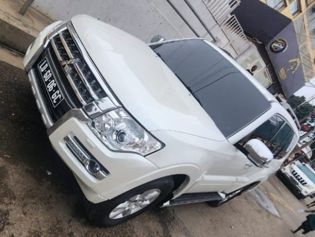 Venda MITSUBISHI PAJERO
