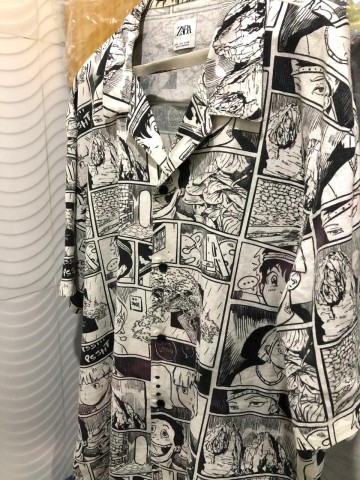 Venda T-shirt Off-white origem Italiana e camisa da Zara linho