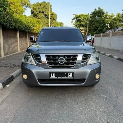 Venda Nissan Patrol - 2017