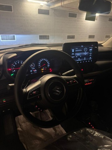 Venda Vendo Suzuki Swift Semi Novo