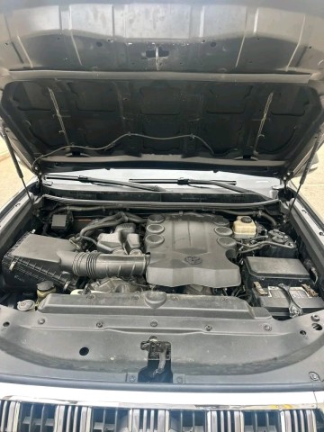 Venda Vendo Toyota Land Cruiser Prado