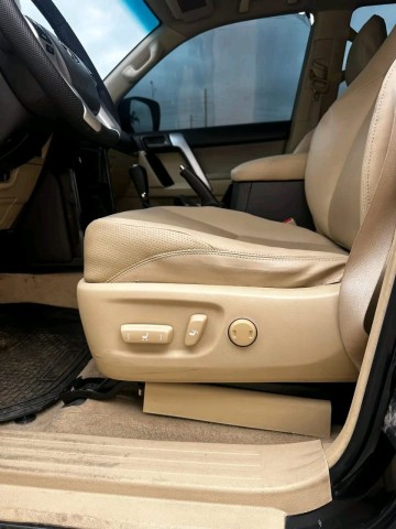 Venda Vendo Toyota Land Cruiser Prado