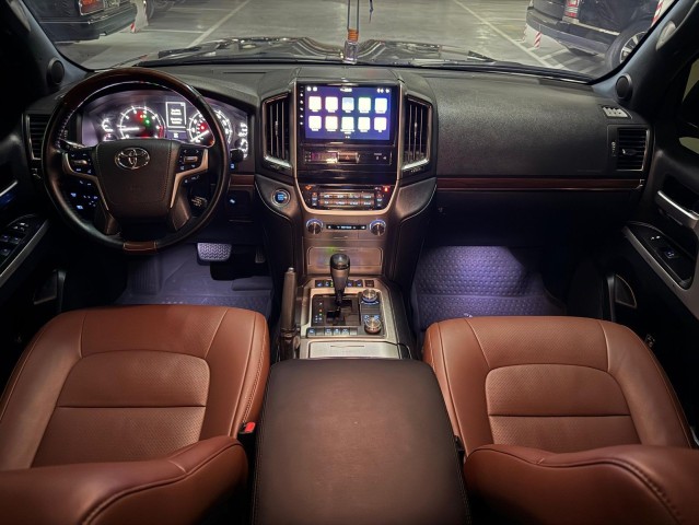 Venda Land cruiser V8
