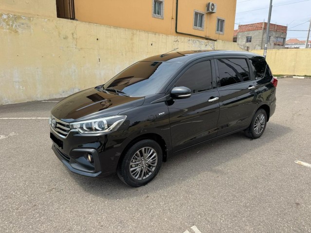 Venda TOYOTA RUMION