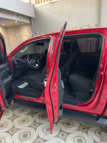 Venda Toyota Hilux Vulgo João Lourenço