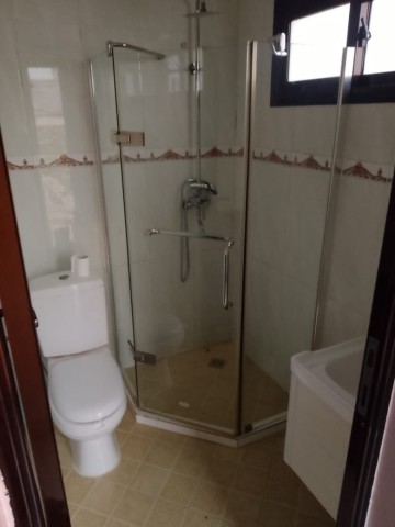 Venda Comprar Vivenda T3+1 No Zango 1