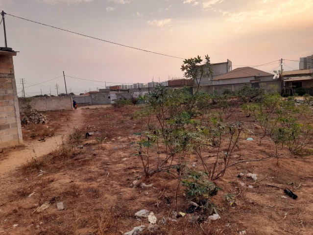 Venda Cedência de terrenos