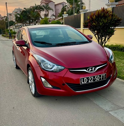 Venda HYUNDAI ELANTRA