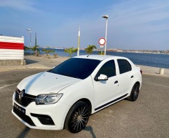 A venda Renault logan impecável