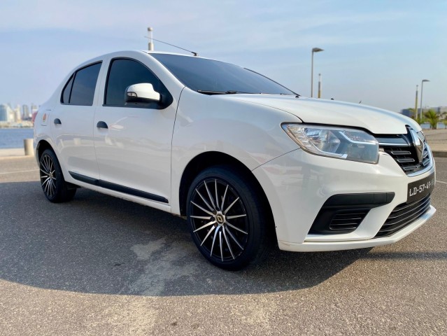 Venda Renault logan impecável