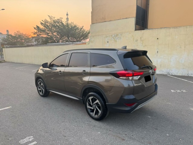 Venda TOYOTA RUSH