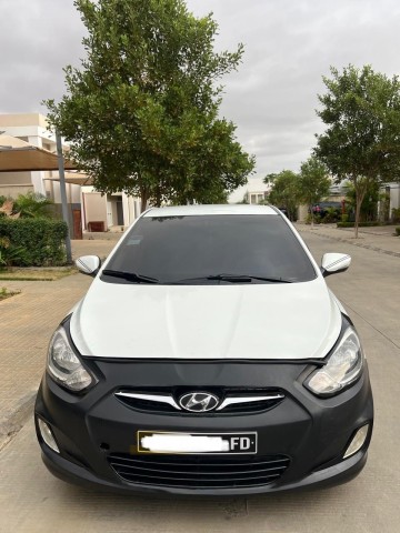 Venda Hyundai Accent - 2 Varetas