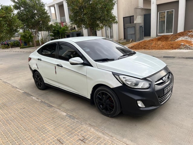 Venda Hyundai Accent - 2 Varetas