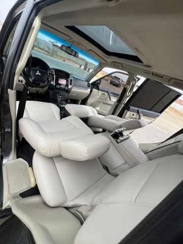 Venda MITSUBISHI PAJERO FULL OPTION