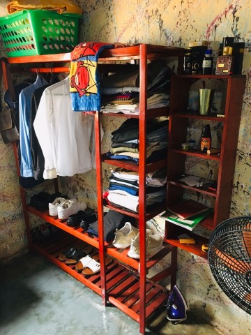 Venda Guarda-roupa aberto