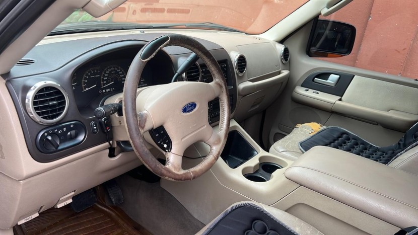 Venda Ford