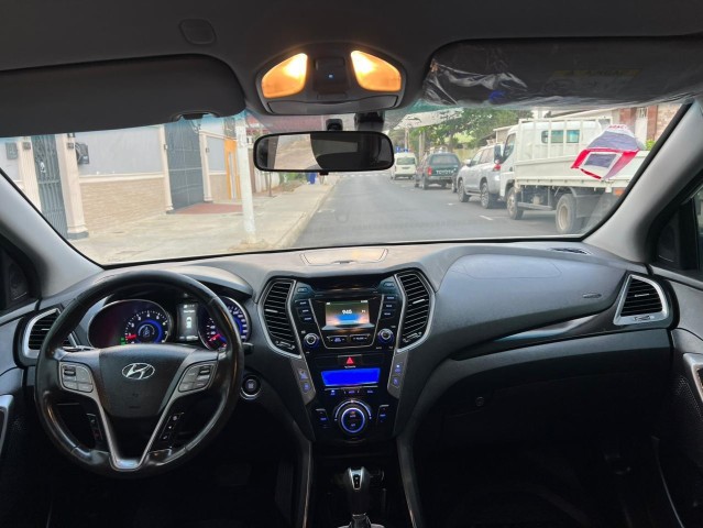 Venda HYUNDAI GRAND SANTA FE | 3.3