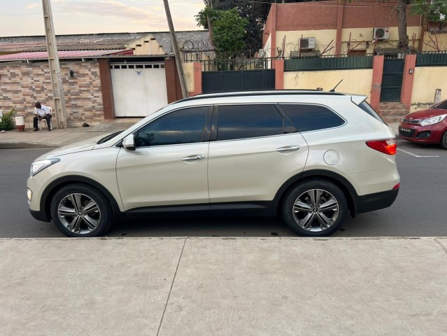 Venda HYUNDAI GRAND SANTA FE | 3.3