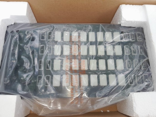 Venda Controladora MIDI Behringer CMD LC-1