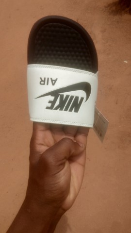 Venda Chinelo nike