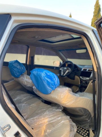 Venda HYUNDAI ACCENT FULL OPTION LIMPO