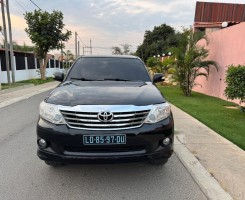 A venda Vendo Toyota Fortuner Super Limpo