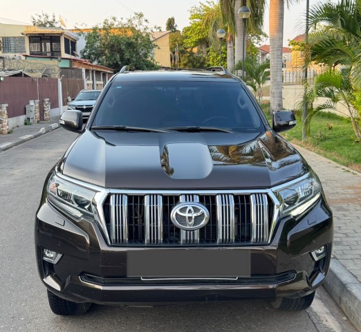 Venda TOYOTA LAND CRUISER PRADO VX 70 aniversário