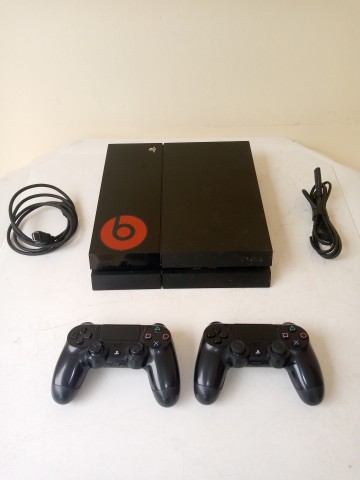 Venda PlayStation 4 Fat de 500 GB