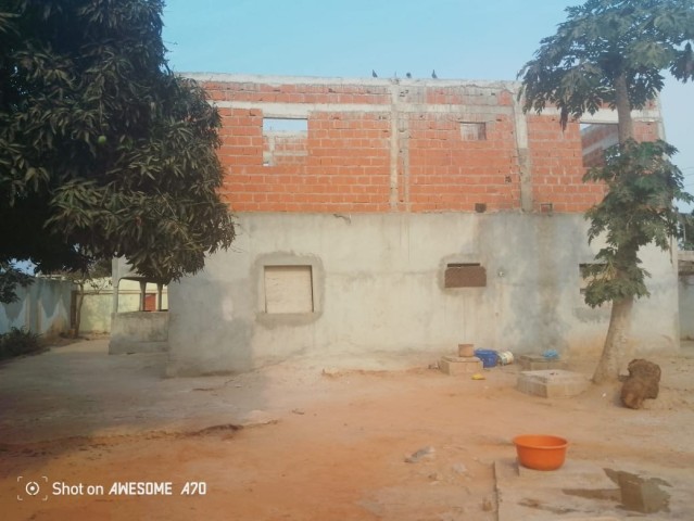 Venda Vivenda T7 + Anexos + Casa Independente T3 à venda