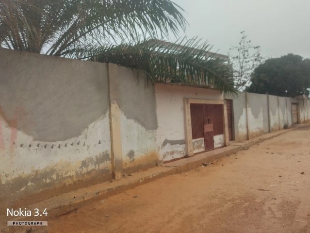 Venda Vivenda T7 + Anexos + Casa Independente T3 à venda