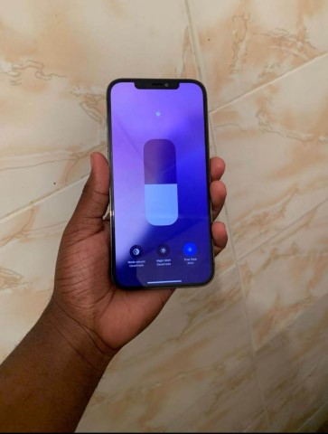 Venda Vendo iPhones Semi Novos