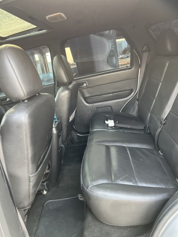 Venda Ford escape impecável