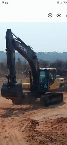 Venda Escavadora hidráulica de rastos VOLVO