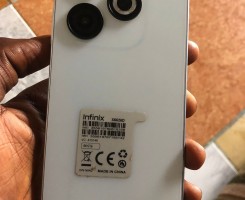 A venda Infinix smart 8